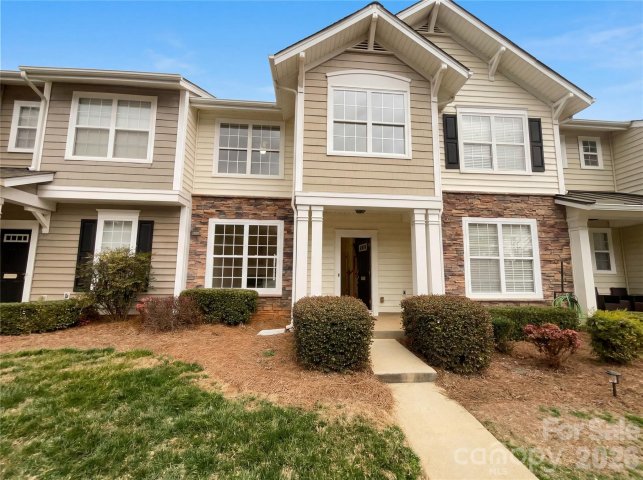 885 Lacebark Drive sold home in Ridge Pointe, Rock Hill, SC