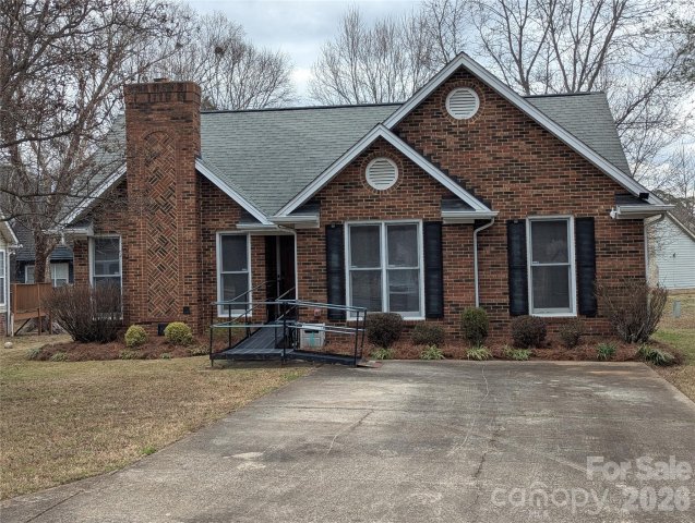 4001 Croftwood Lane pending home in Ashe Croft, Indian Trail, NC