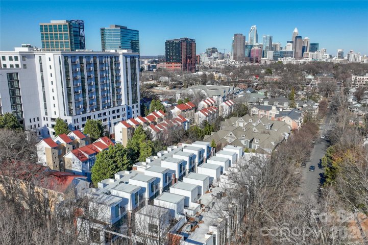 279 Mcdonald Avenue active home in Dilworth, Charlotte, NC