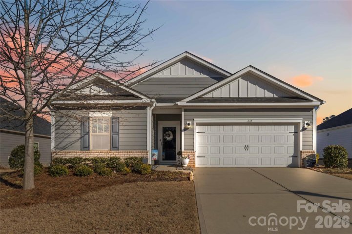 7615 Porrera Street sold home in Solena At The Vineyards, Charlotte, NC