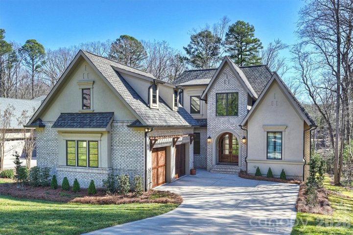 1521 Reflection Pointe Boulevard active home in Reflection Pointe, Belmont, NC
