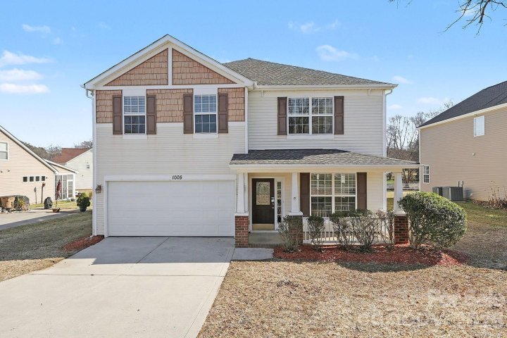 1005 Theodore Lane active home in Taylor Glenn, Indian Trail, NC
