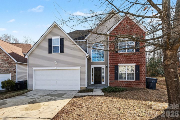 4227 Springhaven Drive sold home in Oakbrooke, Charlotte, NC