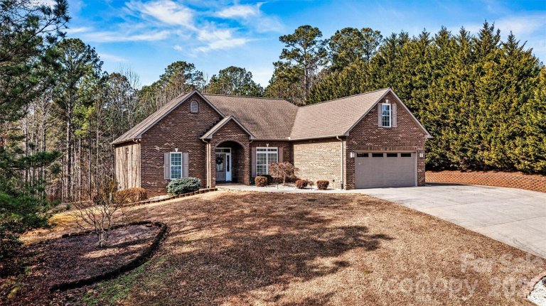 5699 Long Bay Drive sold home in Doe Run, Granite Falls, NC