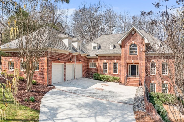4247 Old Course Drive pending home in Piper Glen, Charlotte, NC