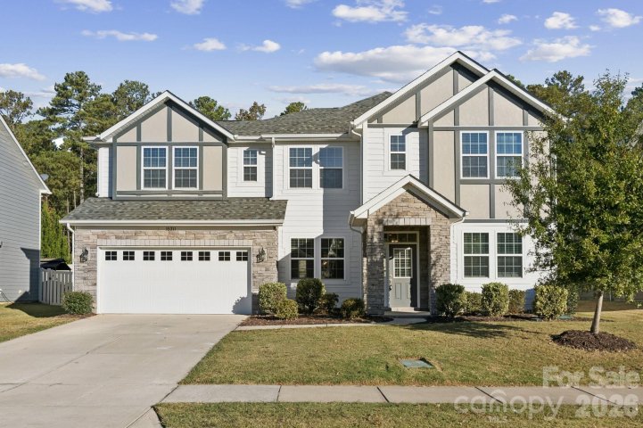 15311 Red Canoe Way active home in Ridgewater, Charlotte, NC
