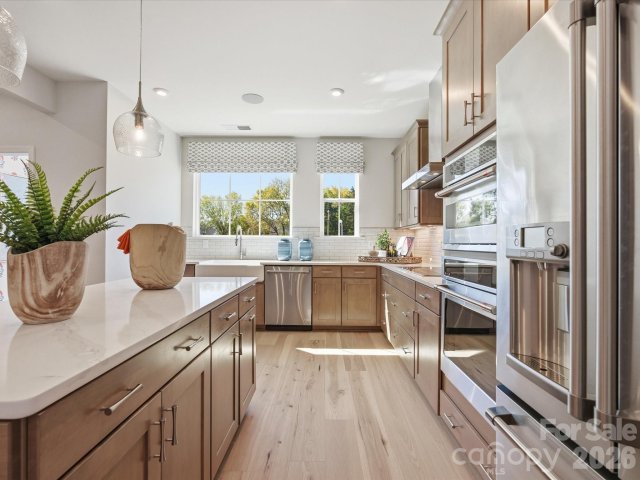 4623 Swan Meadow Lane pending home in Bellflower, Charlotte, NC