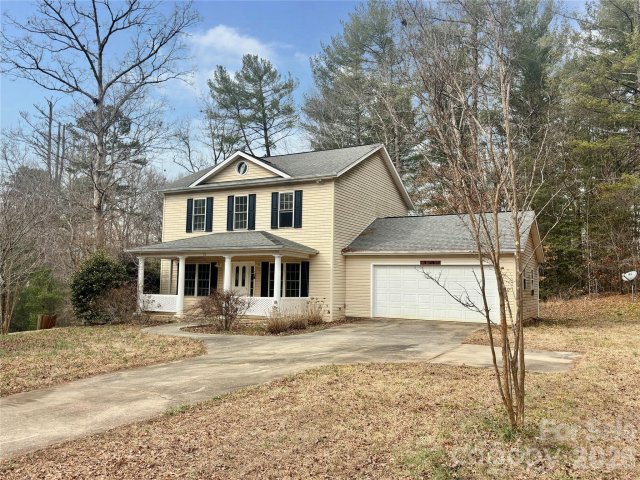 32 Kilmer Court pending home in Wittenburg Springs, Taylorsville, NC