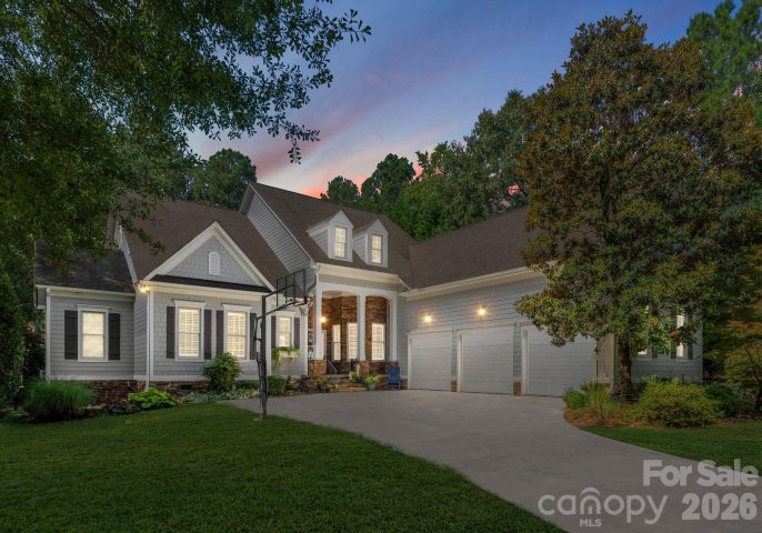 4536 Rustling Woods Drive pending home in Sailview, Denver, NC