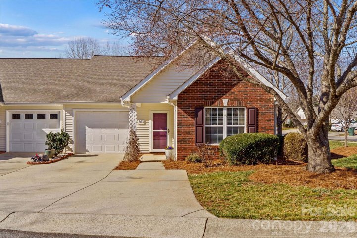 143 Ashwood Lane active home in The Villages At Oak Tree, Mooresville, NC