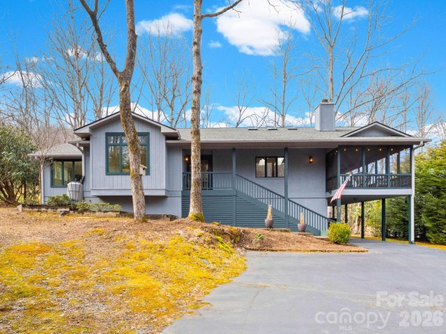 33 Ugedaliyvi Court active home in Connestee Falls, Brevard, NC