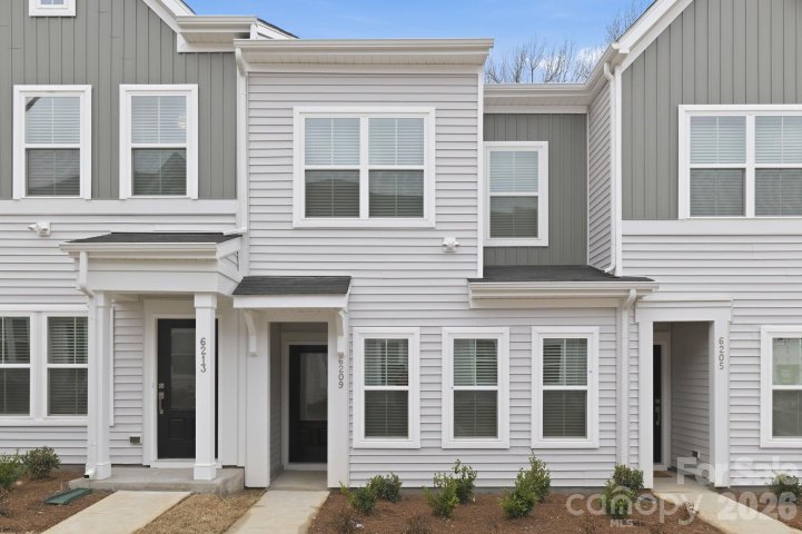 6209 Kimball Court pending home in Lakeview Village, Charlotte, NC