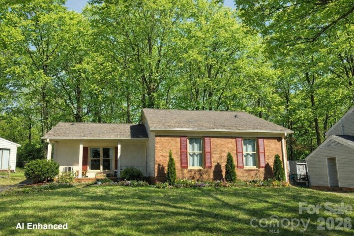 615 Winter Wood Drive sold home in Wood Hollow, Matthews, NC