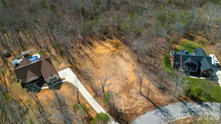 5155 Kings Pinnacle Drive sold home in Kings Pinnacle, Kings Mountain, NC