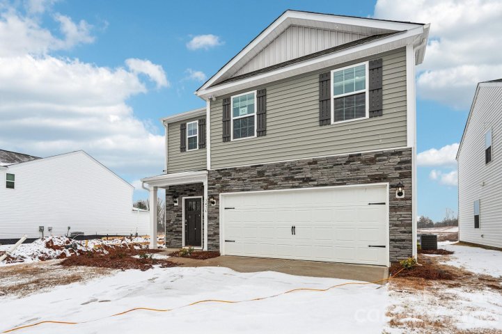 1447 Mammoth Road pending home in Zion Springs, Hickory, NC