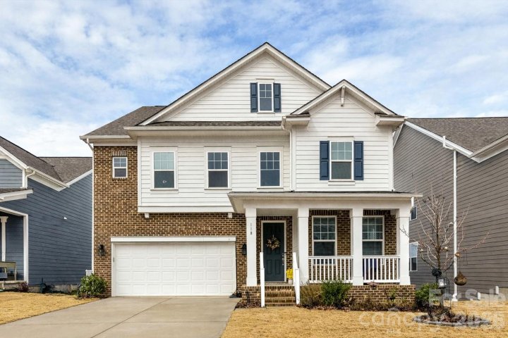 118 Winterberry Street active home in Reids Cove, Mooresville, NC