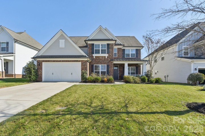 204 Hampton Trail Drive active home in Habersham, Fort Mill, SC
