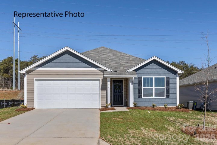 3021 Arundel Court pending home in Villages Of Maiden, Maiden, NC