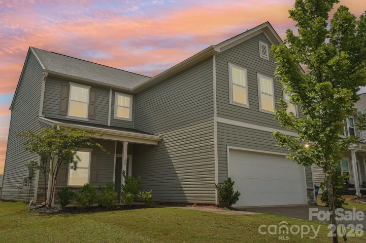 120 Mooring Drive active home in Hidden Lakes, Statesville, NC