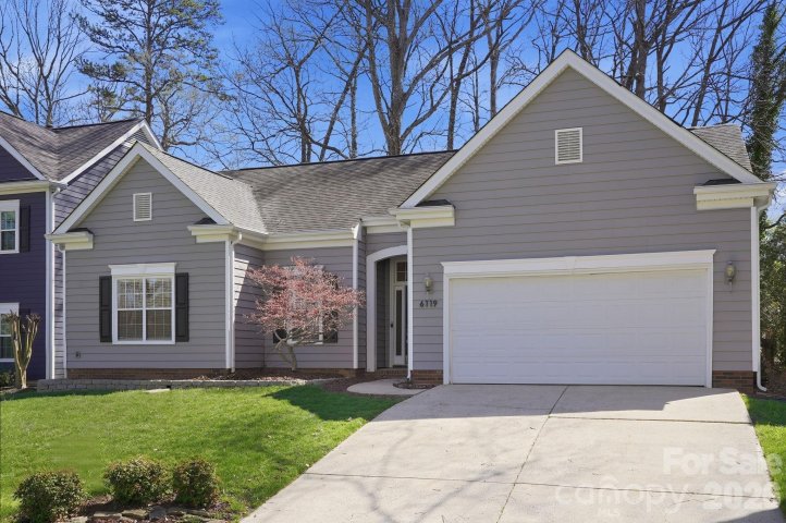 6119 Park Hill Road sold home in Thornhill, Charlotte, NC