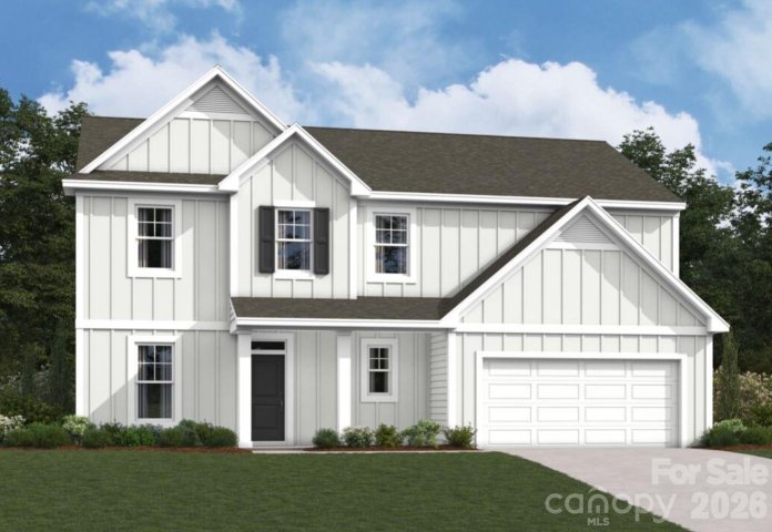 221 Amber Glen Drive active home in Amber Glen, Locust, NC