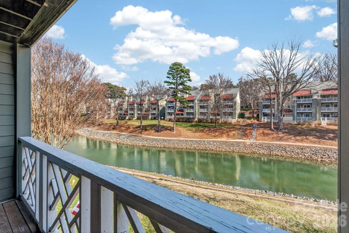 19819 Henderson Road sold home in Windward, Cornelius, NC