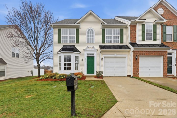 7978 Mariners Pointe Circle sold home in Mariners Pointe At Smithstone, Denver, NC