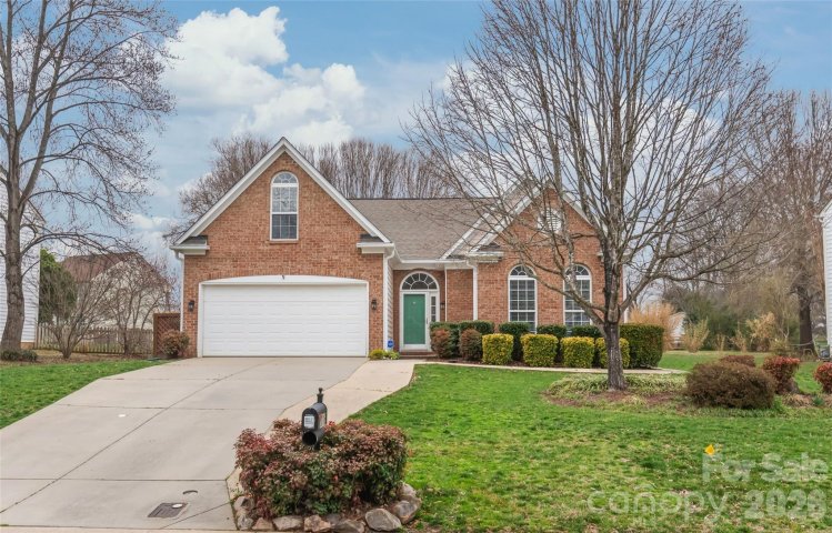 6016 Creekview Court sold home in Rocky River Crossing, Harrisburg, NC