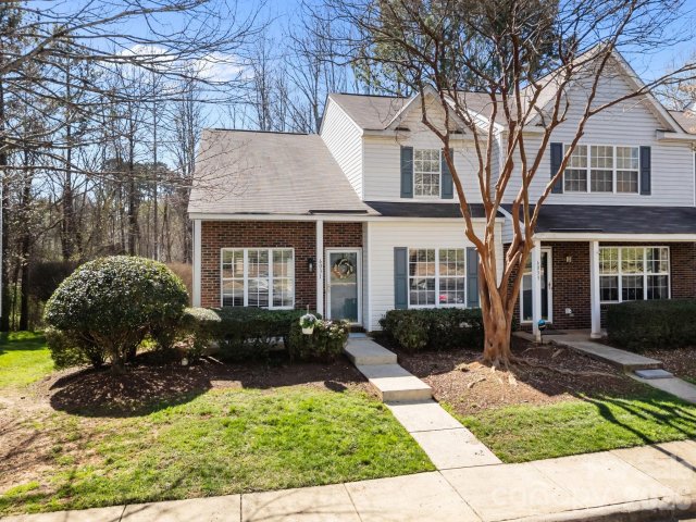 6031 Cougar Lane sold home in Huntington Ridge, Charlotte, NC