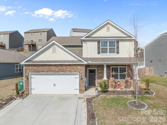 209 Marathon Lane sold home in Holbrook Village, Candler, NC