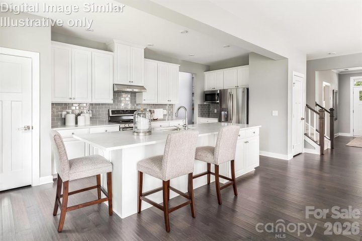 Homes in Kelton, Charlotte
