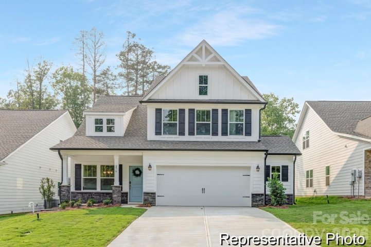 160 Peak View Road 14p active home in Beaver Creek, Statesville, NC