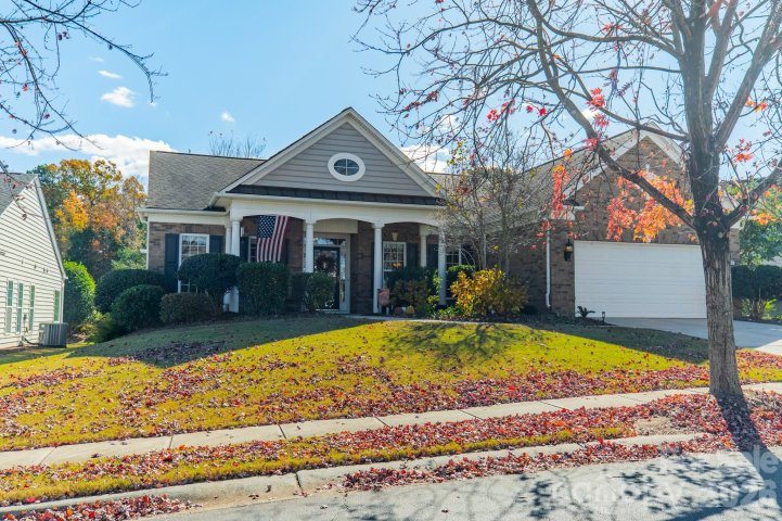 35047 Carnation Lane active home in Sun City Carolina Lakes, Fort Mill, SC