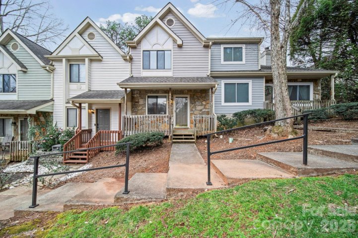 4043 N Course Drive sold home in Golfview At Raintree, Charlotte, NC