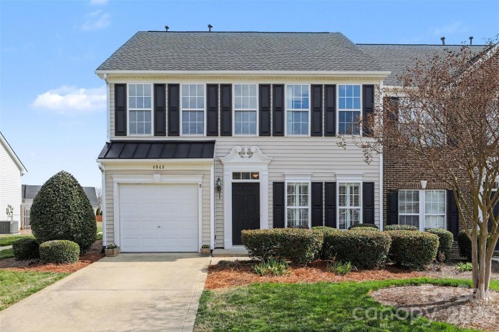 4043 Holly Villa Circle sold home in Holly Park, Indian Trail, NC