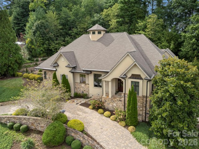 190 Mistletoe Trail sold home in Creekside, Hendersonville, NC