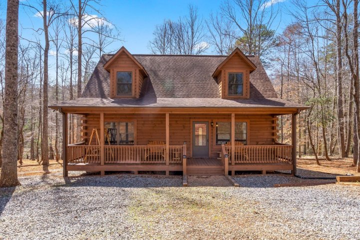 A home in Hearthstone Ridge, Union Mills