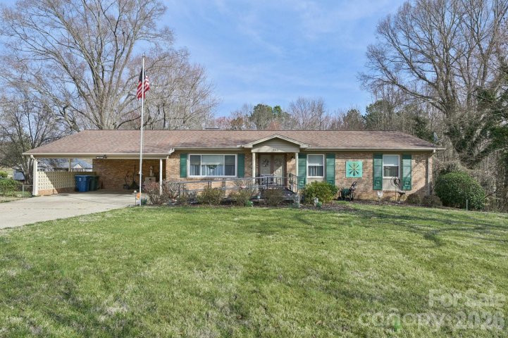 103 Magnolia Drive sold home in Westcliffe, Salisbury, NC