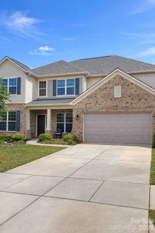 12412 Current Drive active home in Chapel Cove, Charlotte, NC