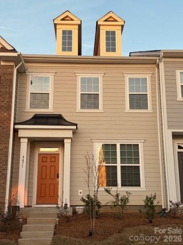 4471 Potters Wheel Drive active home in Elizabeth, Fort Mill, SC