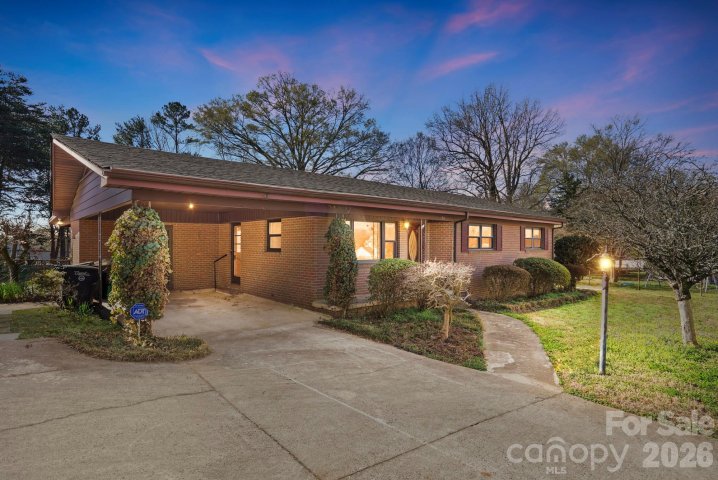 456 Debra Circle sold home in Gordon Heights, Concord, NC