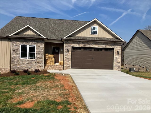 Homes in Wallaces View, Hickory