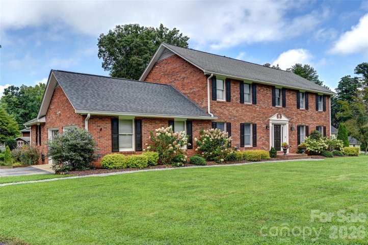 Homes in Crooked Creek, Hendersonville