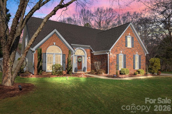 646 Franklin Grove Drive sold home in Franklin Grove, Mooresville, NC