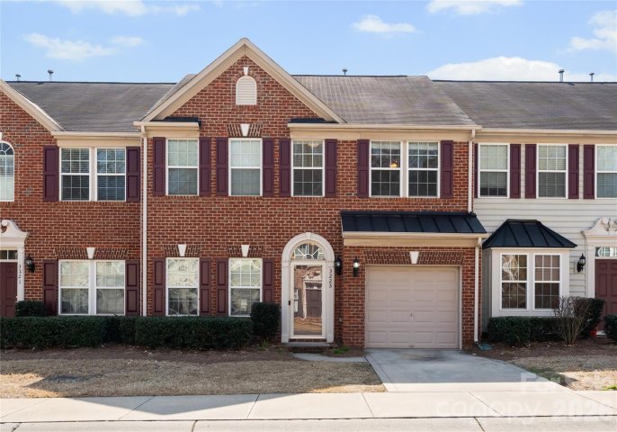 3225 Park South Station Boulevard active home in Park South Station, Charlotte, NC