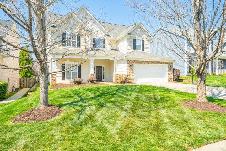 10346 Falling Leaf Drive active home in Winding Walk, Concord, NC