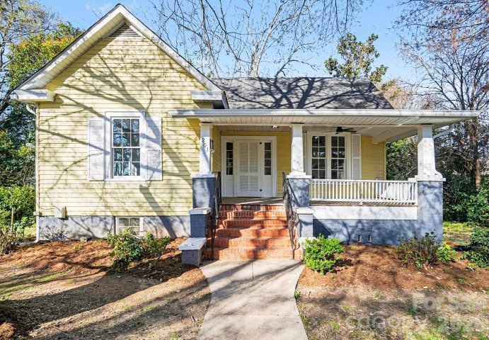 201 N Crawford Street sold home in Historic District, Monroe, NC