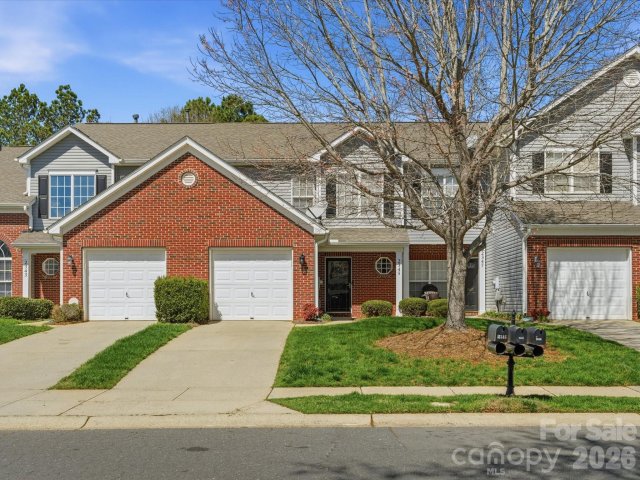 2345 Calabassas Lane sold home in Summerfield, Matthews, NC