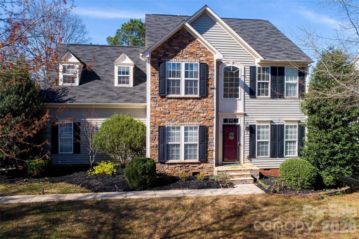 6610 Olmsford Drive sold home in Gilead Ridge, Huntersville, NC