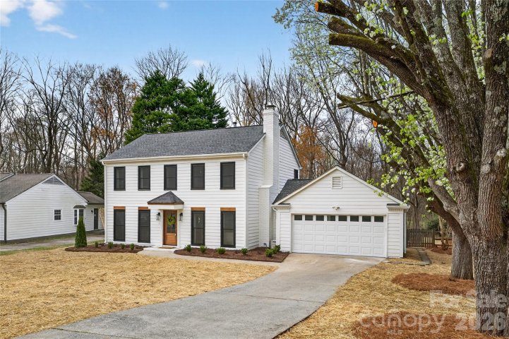 2425 Bergen Court sold home in Oberbeck Farm, Charlotte, NC